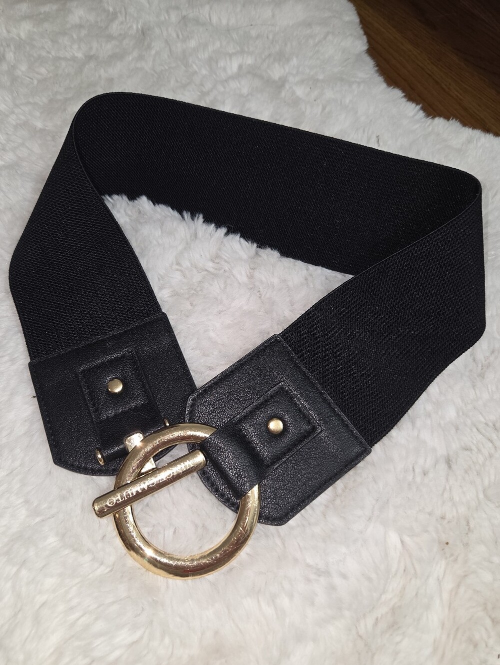 Vince Camuto - Stretch Elastic Waist Belt with Gold Ring Buckle - Black